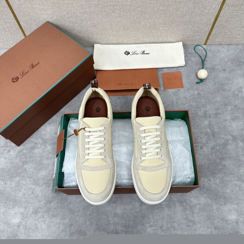 Pra*a casual shoes